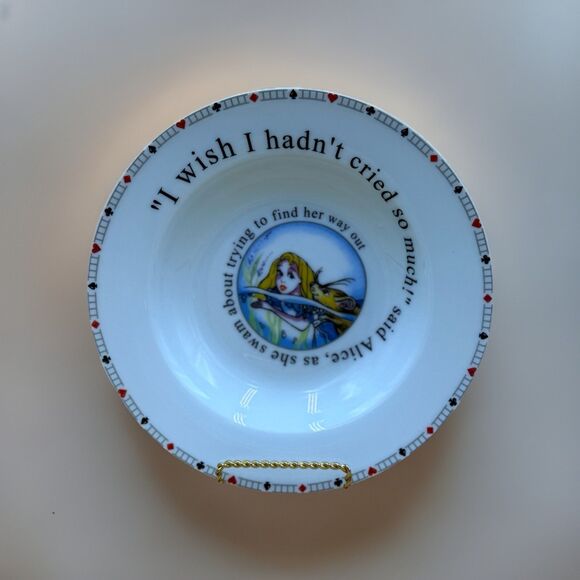 Vintage Alice In Wonderland Bowl By Churchill England, Nurseryware Collectible - Picture 1 of 8